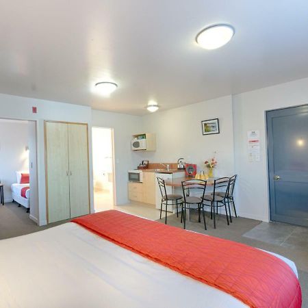Bella Vista Motel Уестпорт Екстериор снимка