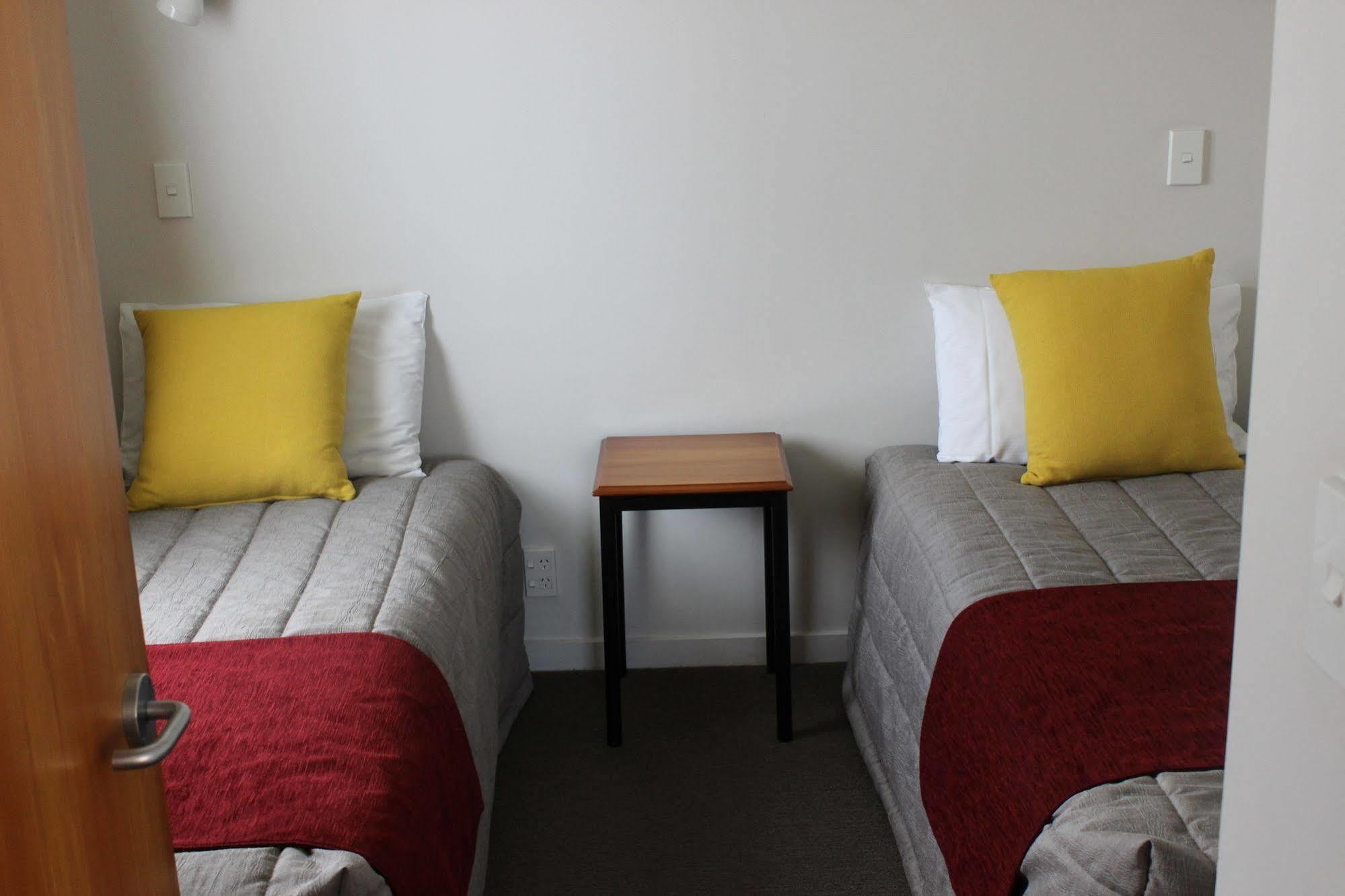 Bella Vista Motel Уестпорт Екстериор снимка