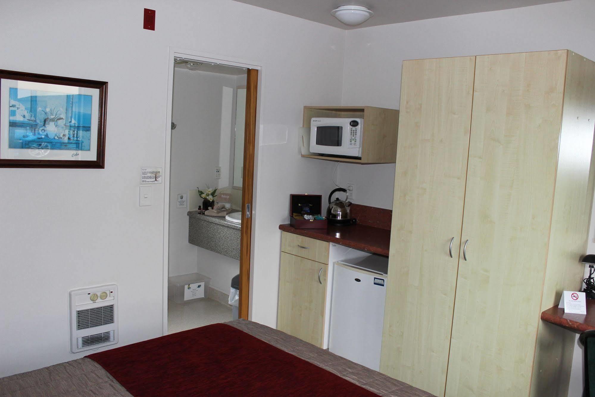 Bella Vista Motel Уестпорт Екстериор снимка