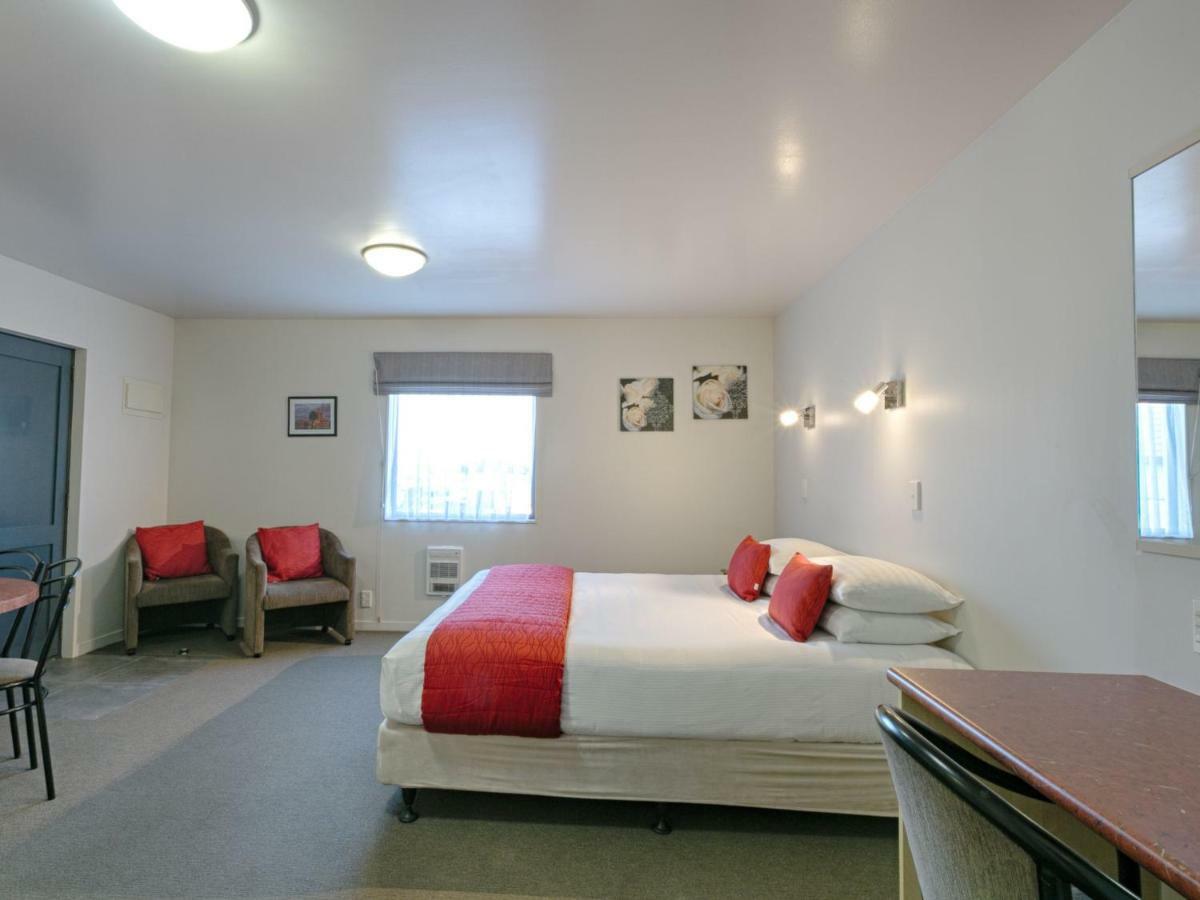 Bella Vista Motel Уестпорт Екстериор снимка