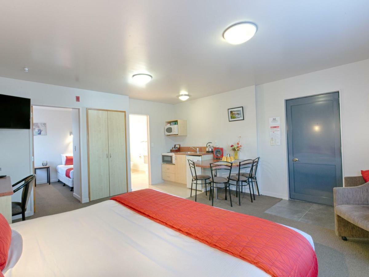 Bella Vista Motel Уестпорт Екстериор снимка