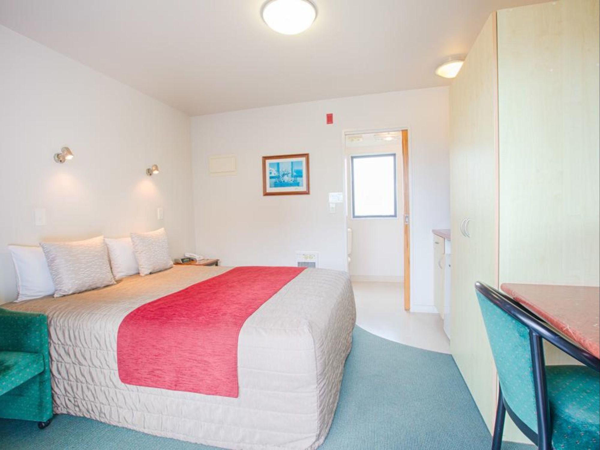 Bella Vista Motel Уестпорт Екстериор снимка