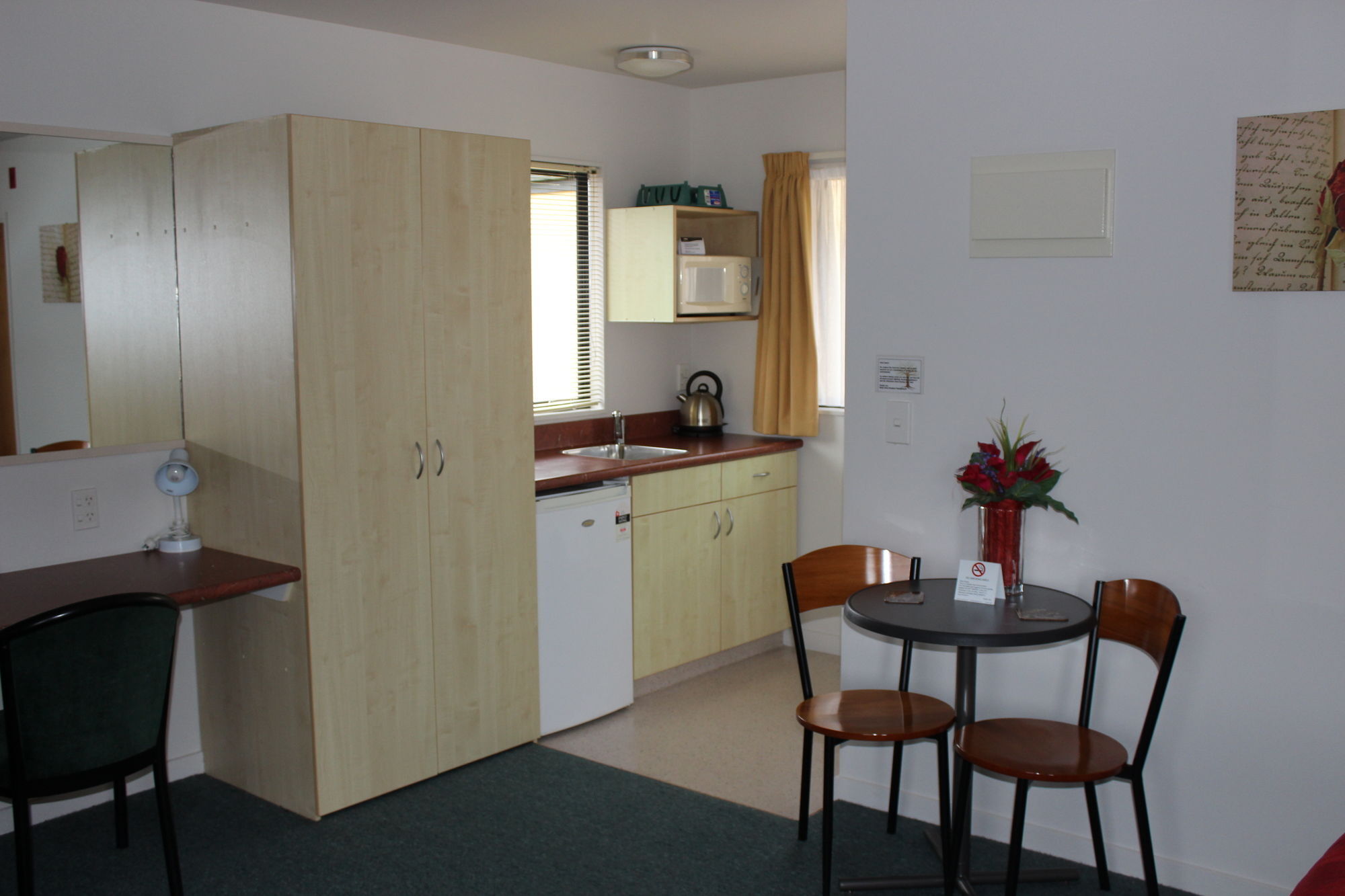 Bella Vista Motel Уестпорт Екстериор снимка